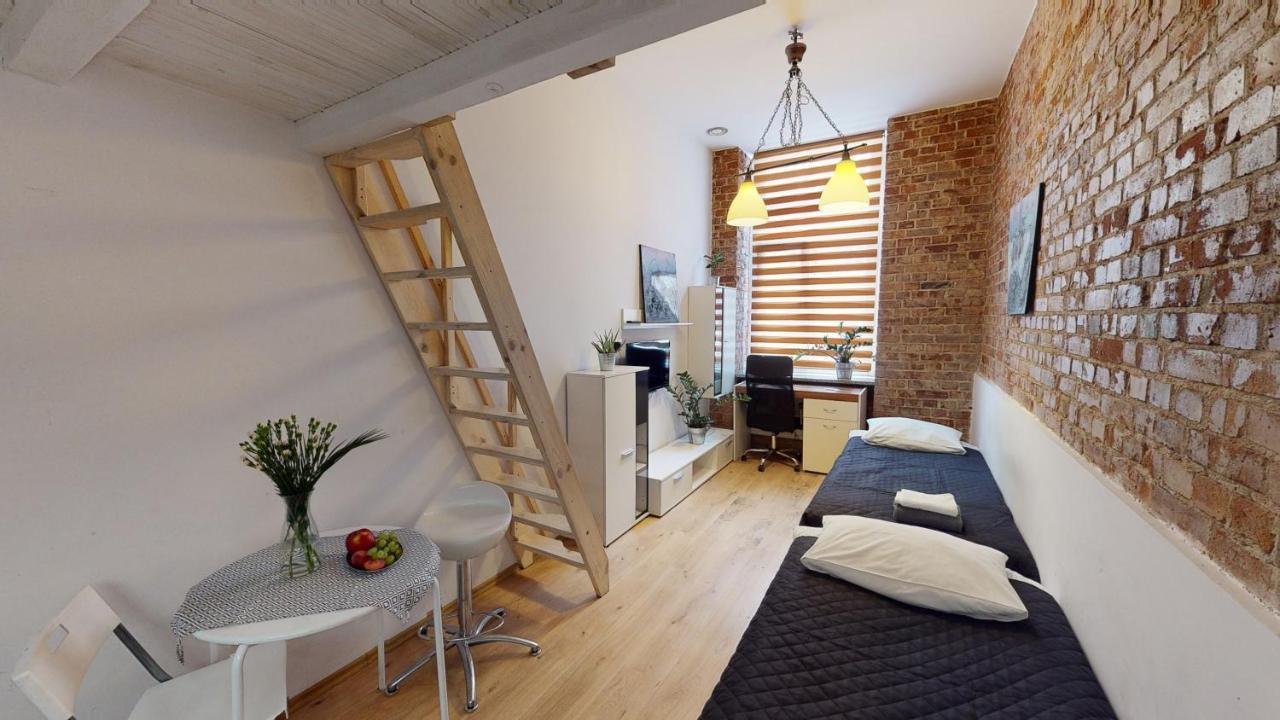 Studio Lofty Komuny Paryskiej 62 Wrocław Zewnętrze zdjęcie